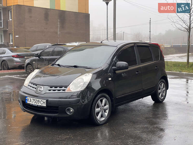 Хэтчбек Nissan Note 2006 в Чернигове фото 2 Хэтчбек Nissan Note 2006 в Чернигове