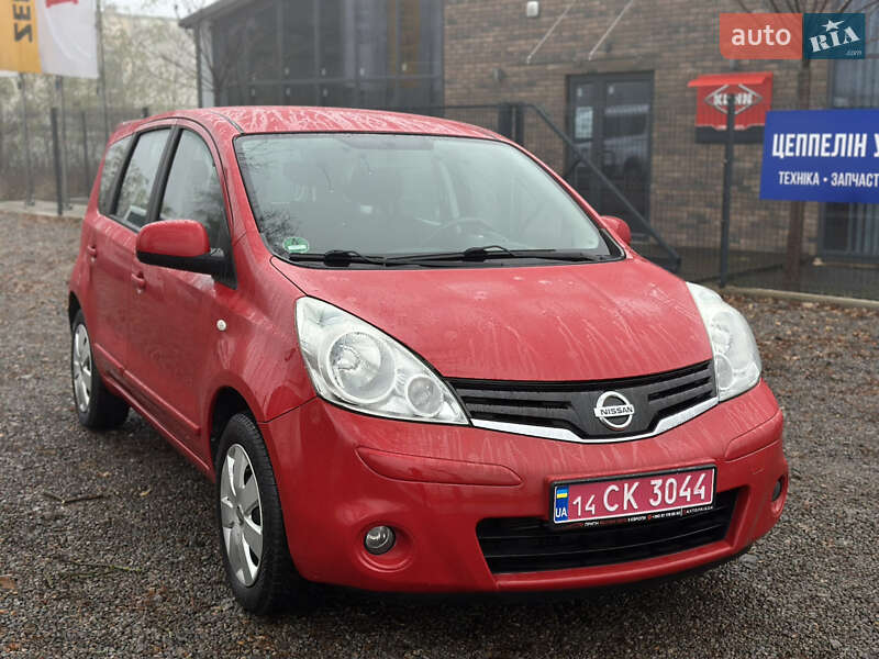 Хэтчбек Nissan Note 2010 в Виннице