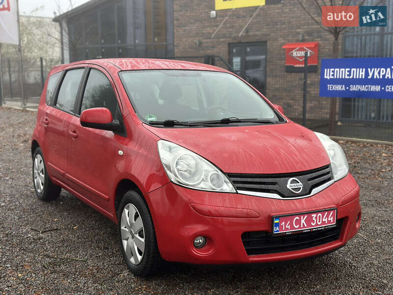 Хэтчбек Nissan Note 2010 в Виннице