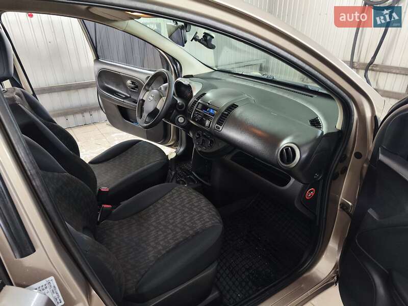 Хетчбек Nissan Note 2008 в Нетішині