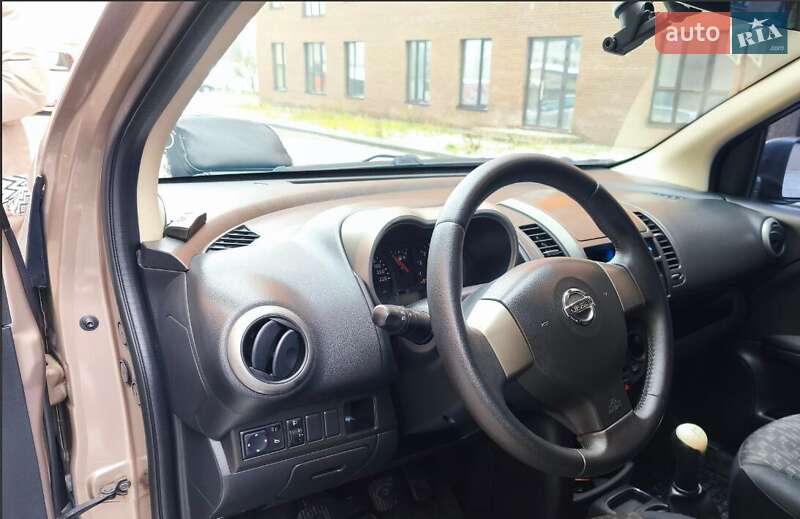 Хетчбек Nissan Note 2008 в Нетішині