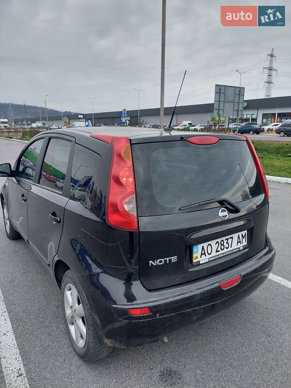 Хетчбек Nissan Note 2008 в Мукачевому