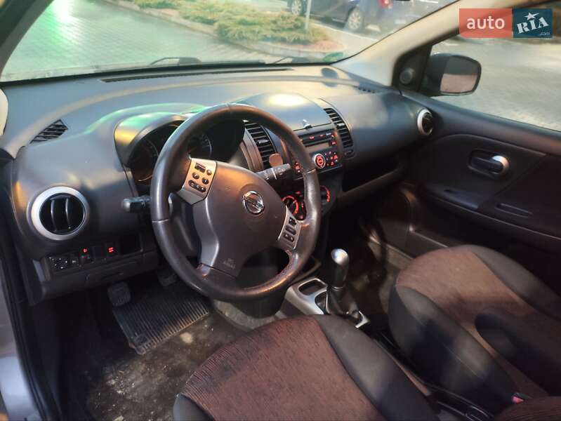 Хетчбек Nissan Note 2009 в Хмельницькому