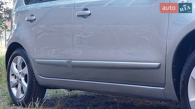 Хетчбек Nissan Note 2010 в Луцьку фото 13 Хетчбек Nissan Note 2010 в Луцьку