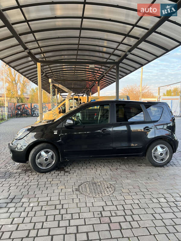 Хетчбек Nissan Note 2007 в Кременчуці