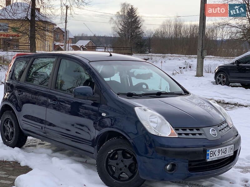 Хетчбек Nissan Note 2007 в Дрогобичі