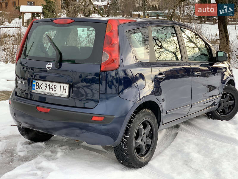 Хетчбек Nissan Note 2007 в Дрогобичі
