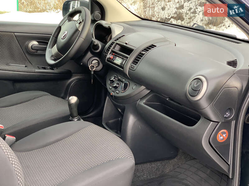 Хетчбек Nissan Note 2007 в Дрогобичі