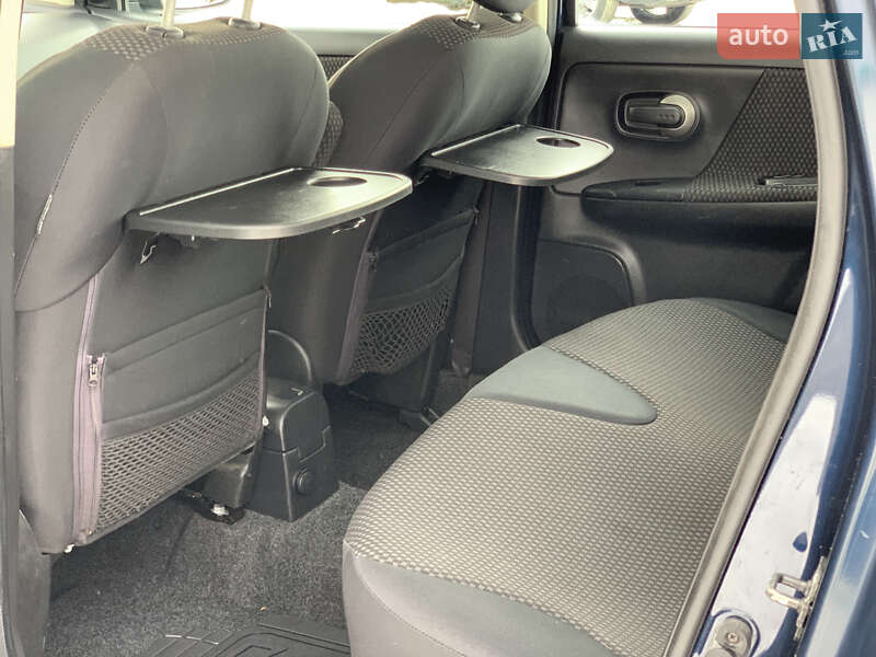 Хетчбек Nissan Note 2007 в Дрогобичі