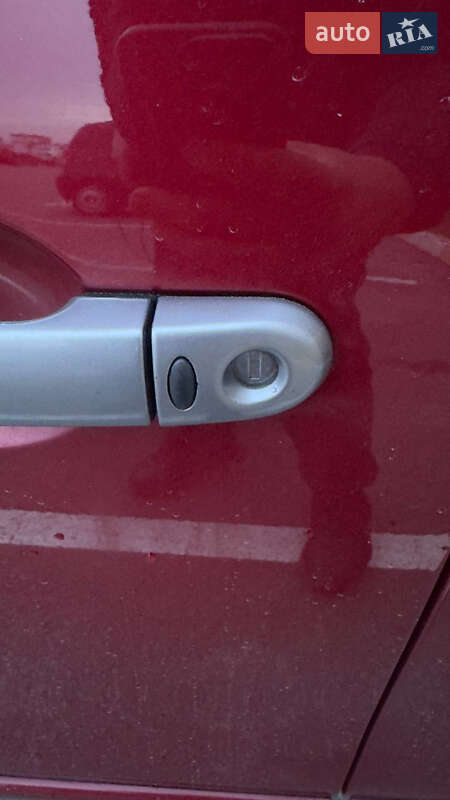 Хэтчбек Nissan Note 2011 в Киеве фото 17 Хэтчбек Nissan Note 2011 в Киеве