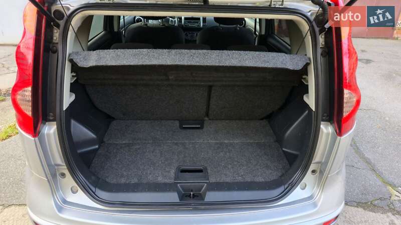 Хэтчбек Nissan Note 2009 в Виннице