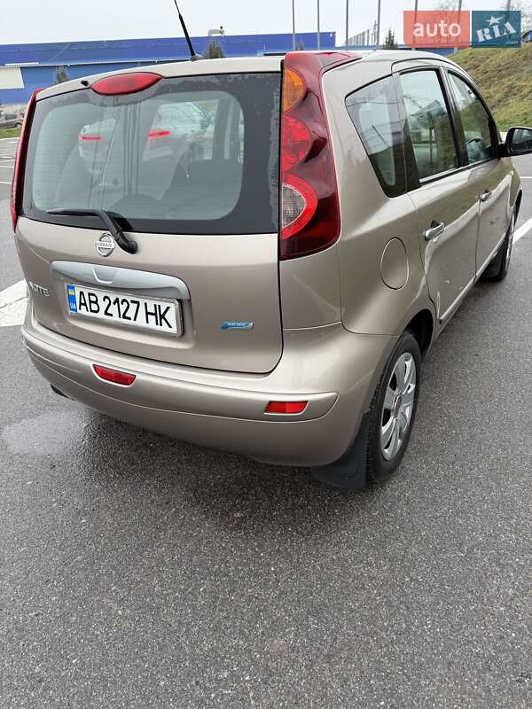 Хэтчбек Nissan Note 2010 в Виннице фото 7 Хэтчбек Nissan Note 2010 в Виннице