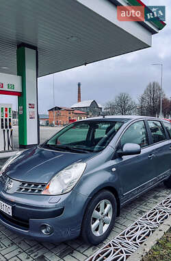 Хэтчбек Nissan Note 2007 в Житомире