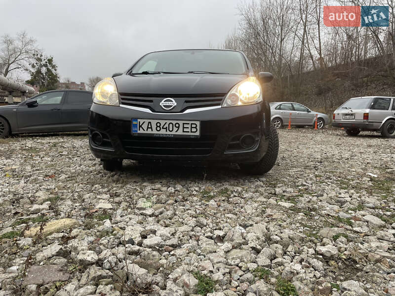 Хэтчбек Nissan Note 2012 в Киеве фото Хэтчбек Nissan Note 2012 в Киеве