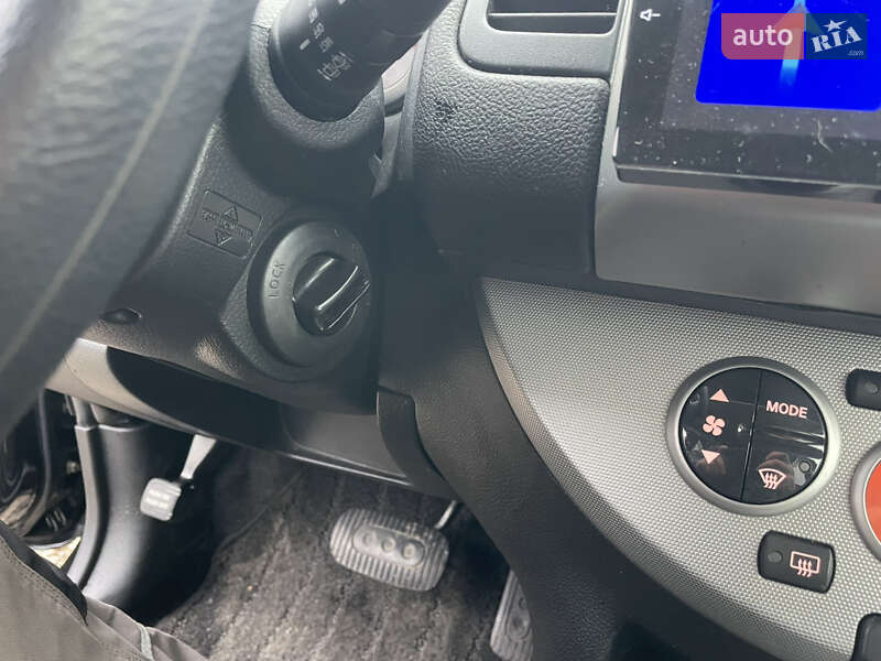 Хэтчбек Nissan Note 2012 в Киеве фото 20 Хэтчбек Nissan Note 2012 в Киеве