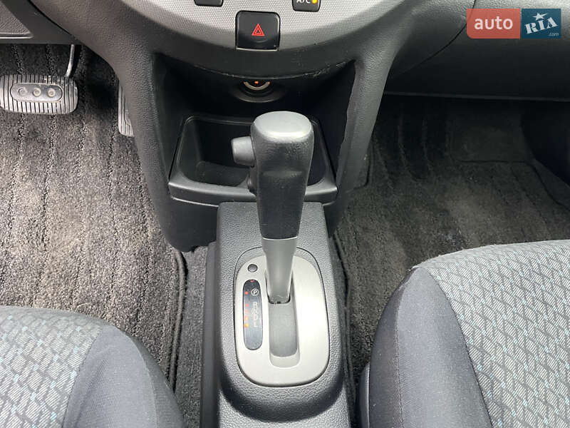 Хэтчбек Nissan Note 2012 в Киеве фото 28 Хэтчбек Nissan Note 2012 в Киеве