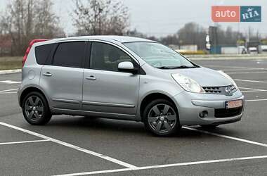 Хэтчбек Nissan Note 2008 в Киеве