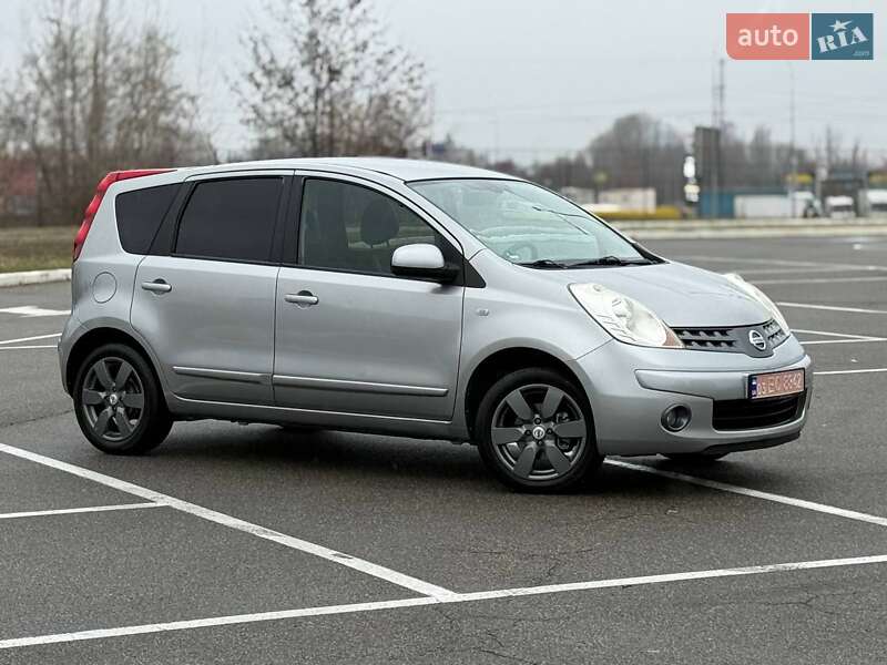 Хэтчбек Nissan Note 2008 в Киеве фото Хэтчбек Nissan Note 2008 в Киеве