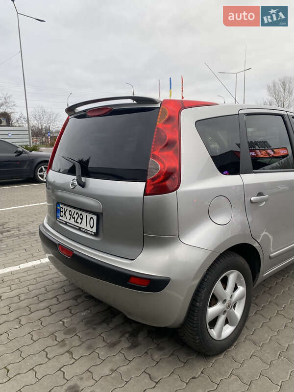 Хетчбек Nissan Note 2006 в Черкасах