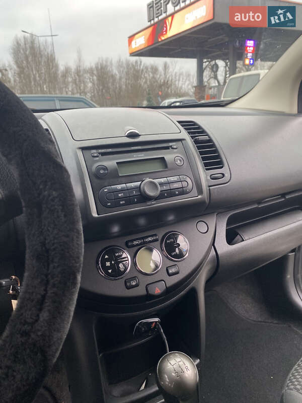 Хетчбек Nissan Note 2006 в Черкасах