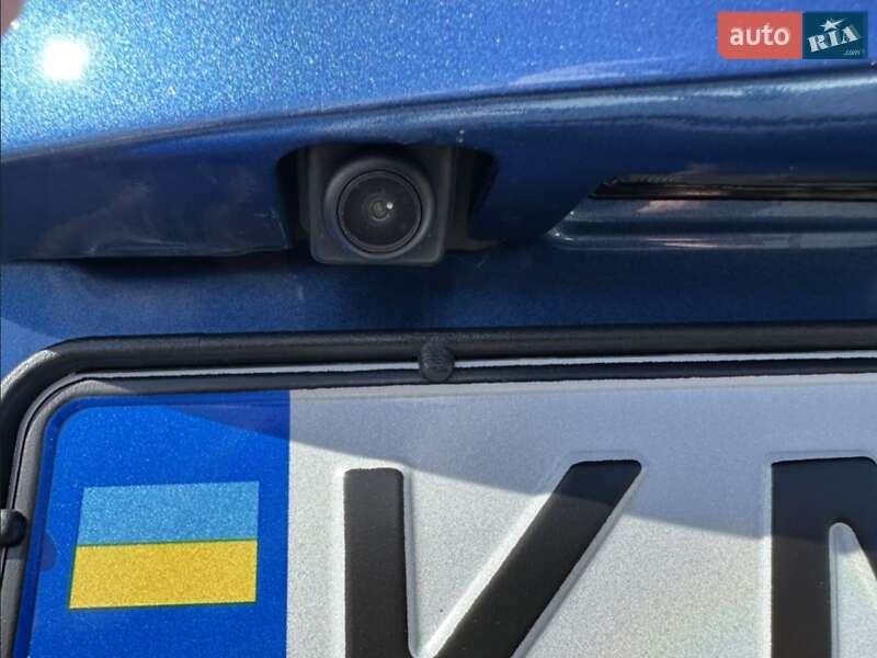 Хэтчбек Nissan Note 2018 в Киеве фото 15 Хэтчбек Nissan Note 2018 в Киеве