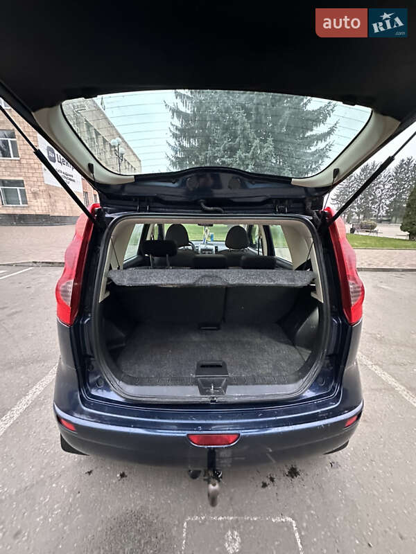Хэтчбек Nissan Note 2007 в Христиновке