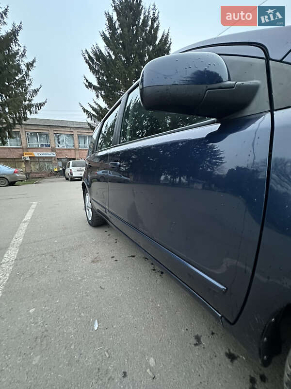 Хэтчбек Nissan Note 2007 в Христиновке