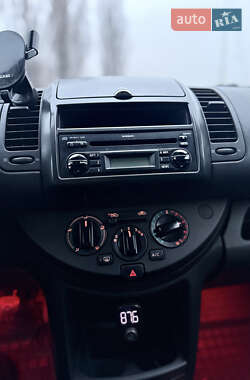 Хэтчбек Nissan Note 2006 в Киеве