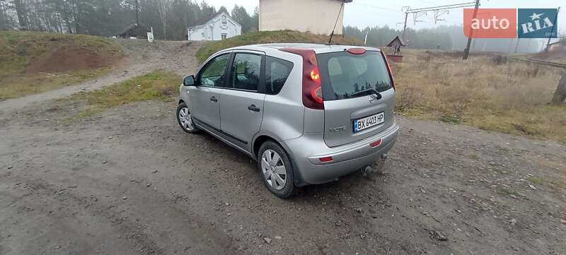 Хетчбек Nissan Note 2011 в Славуті