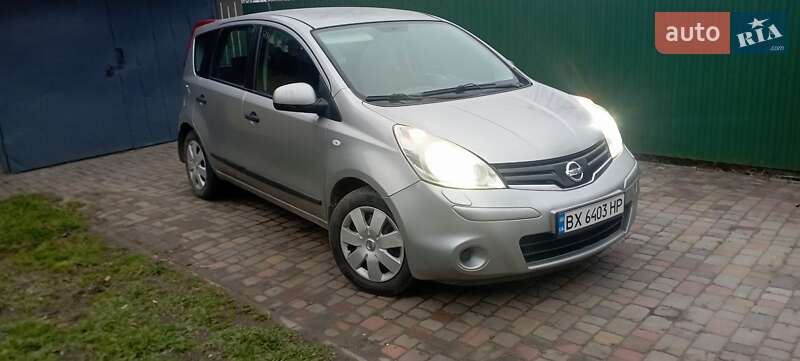 Хетчбек Nissan Note 2011 в Славуті