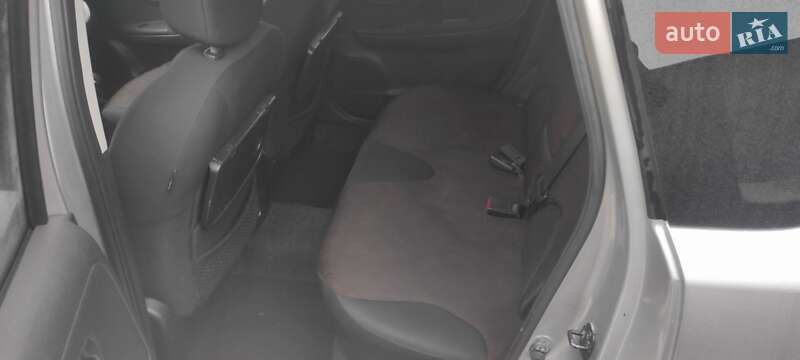 Хэтчбек Nissan Note 2009 в Житомире