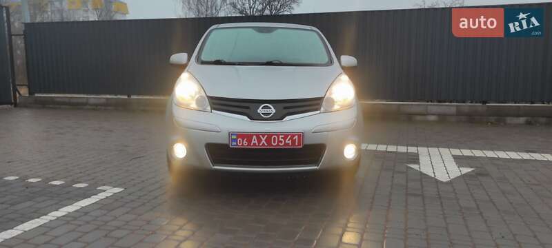 Хэтчбек Nissan Note 2009 в Житомире