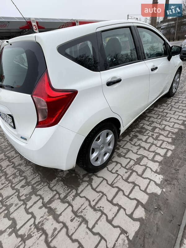 Хетчбек Nissan Note 2015 в Тернополі фото 7 Хетчбек Nissan Note 2015 в Тернополі
