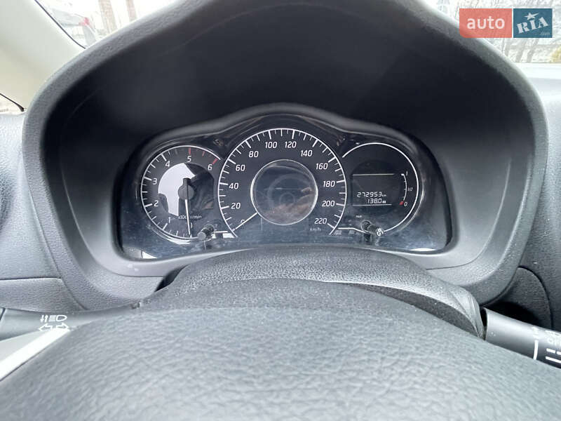 Хетчбек Nissan Note 2015 в Тернополі фото 11 Хетчбек Nissan Note 2015 в Тернополі