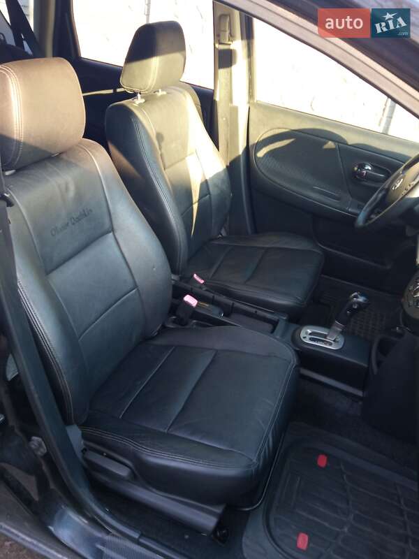 Хетчбек Nissan Note 2008 в Олександрії