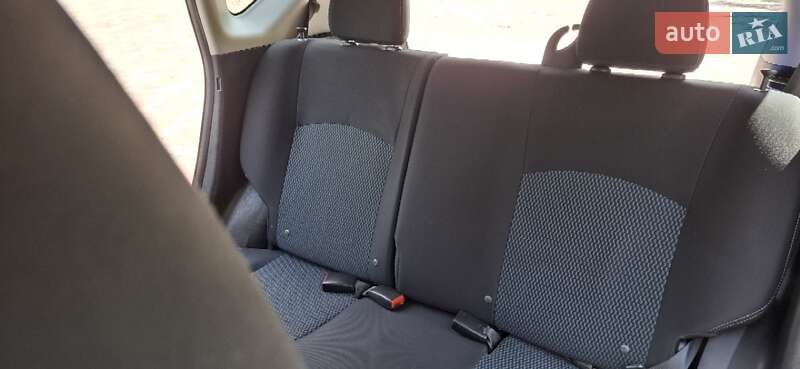 Хетчбек Nissan Note 2016 в Тернополі фото 11 Хетчбек Nissan Note 2016 в Тернополі