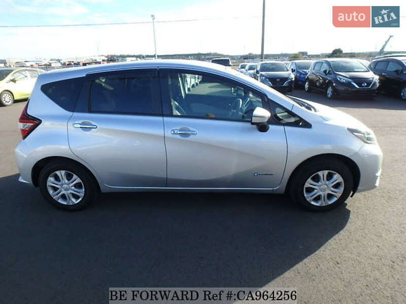 Хетчбек Nissan Note 2020 в Києві фото 7 Хетчбек Nissan Note 2020 в Києві