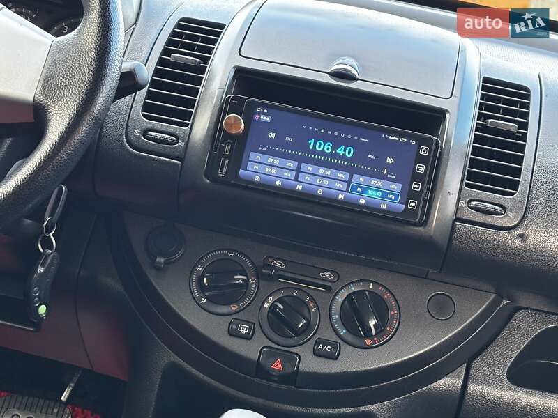 Хэтчбек Nissan Note 2007 в Дрогобыче фото 108 Хэтчбек Nissan Note 2007 в Дрогобыче