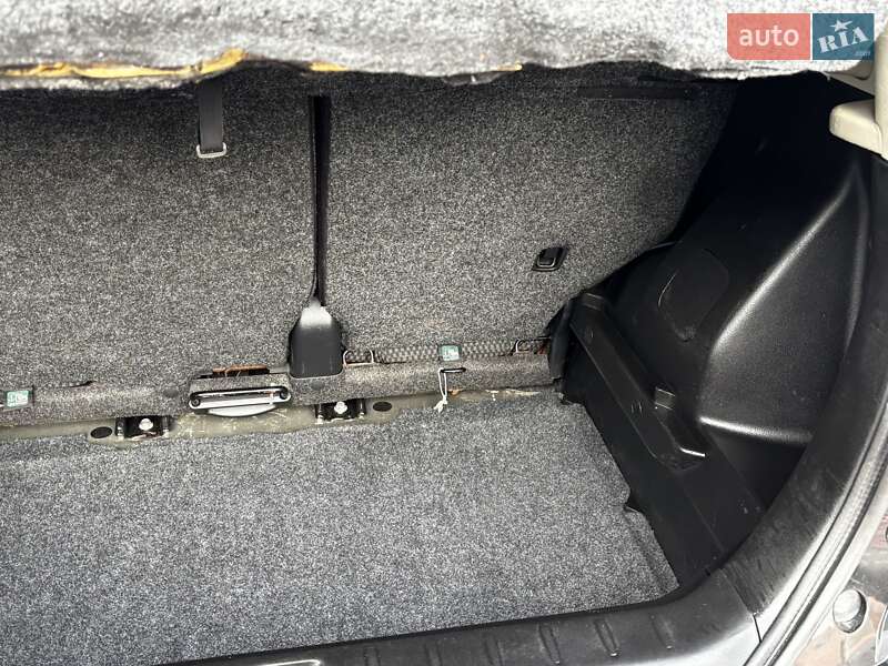 Хэтчбек Nissan Note 2007 в Дрогобыче фото 112 Хэтчбек Nissan Note 2007 в Дрогобыче