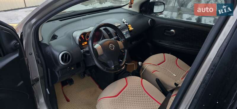Хэтчбек Nissan Note 2007 в Каменец-Подольском