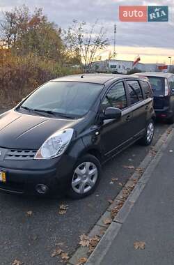 Хэтчбек Nissan Note 2006 в Луцке