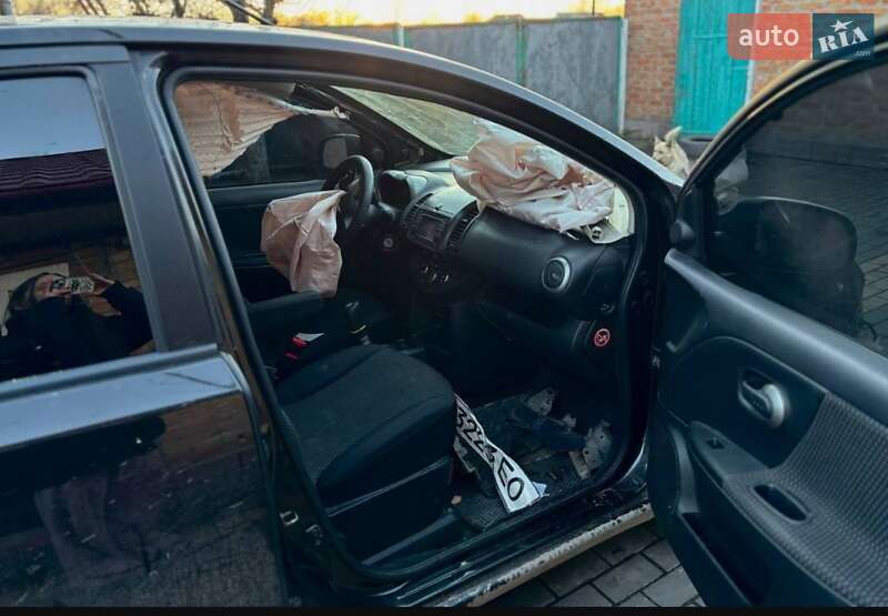 Хетчбек Nissan Note 2007 в Житомирі