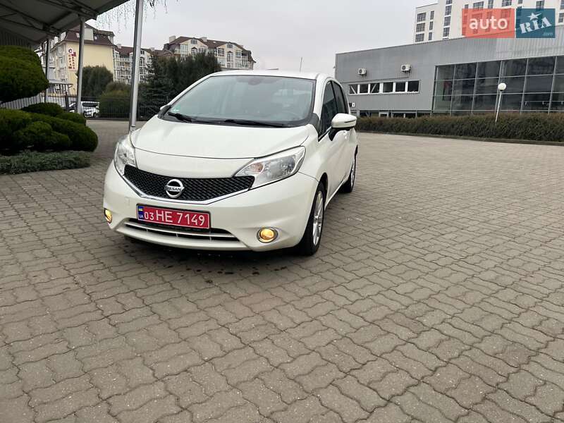 Хэтчбек Nissan Note 2013 в Луцке