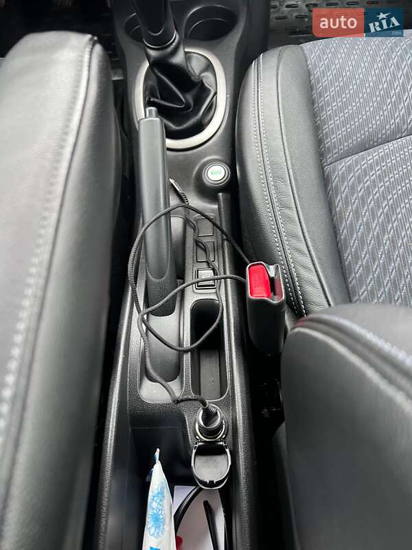 Хэтчбек Nissan Note 2013 в Луцке