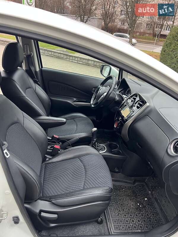 Хэтчбек Nissan Note 2013 в Луцке