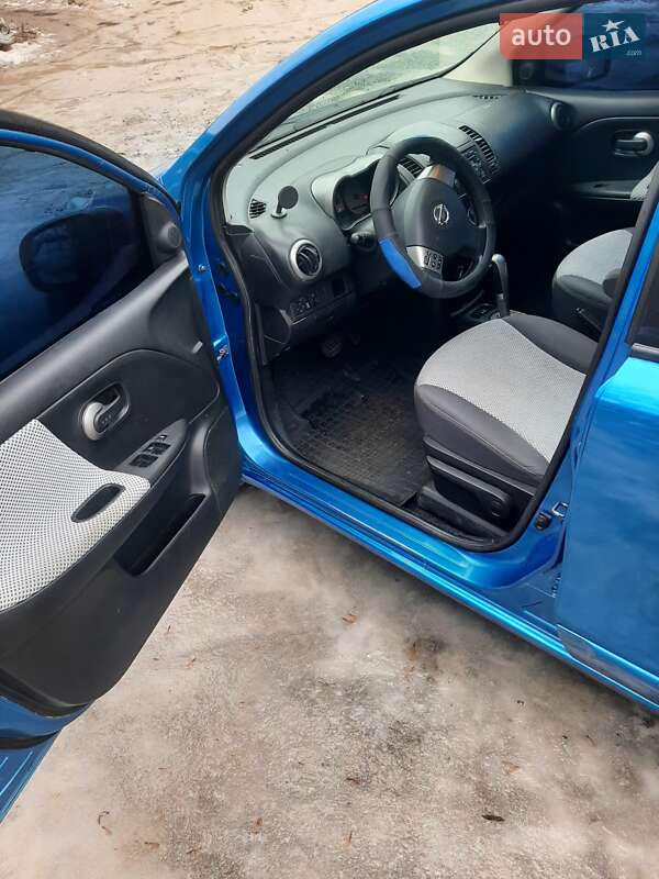 Хэтчбек Nissan Note 2007 в Запорожье фото 6 Хэтчбек Nissan Note 2007 в Запорожье
