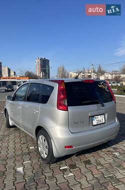 Хэтчбек Nissan Note 2011 в Одессе