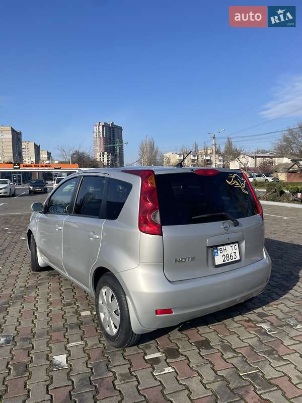 Хэтчбек Nissan Note 2011 в Одессе фото 3 Хэтчбек Nissan Note 2011 в Одессе