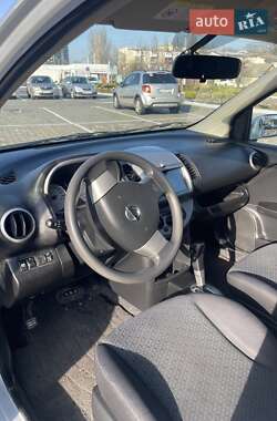 Хэтчбек Nissan Note 2011 в Одессе