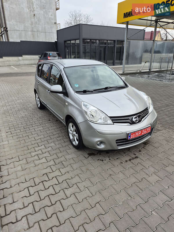 Хэтчбек Nissan Note 2010 в Луцке фото 5 Хэтчбек Nissan Note 2010 в Луцке